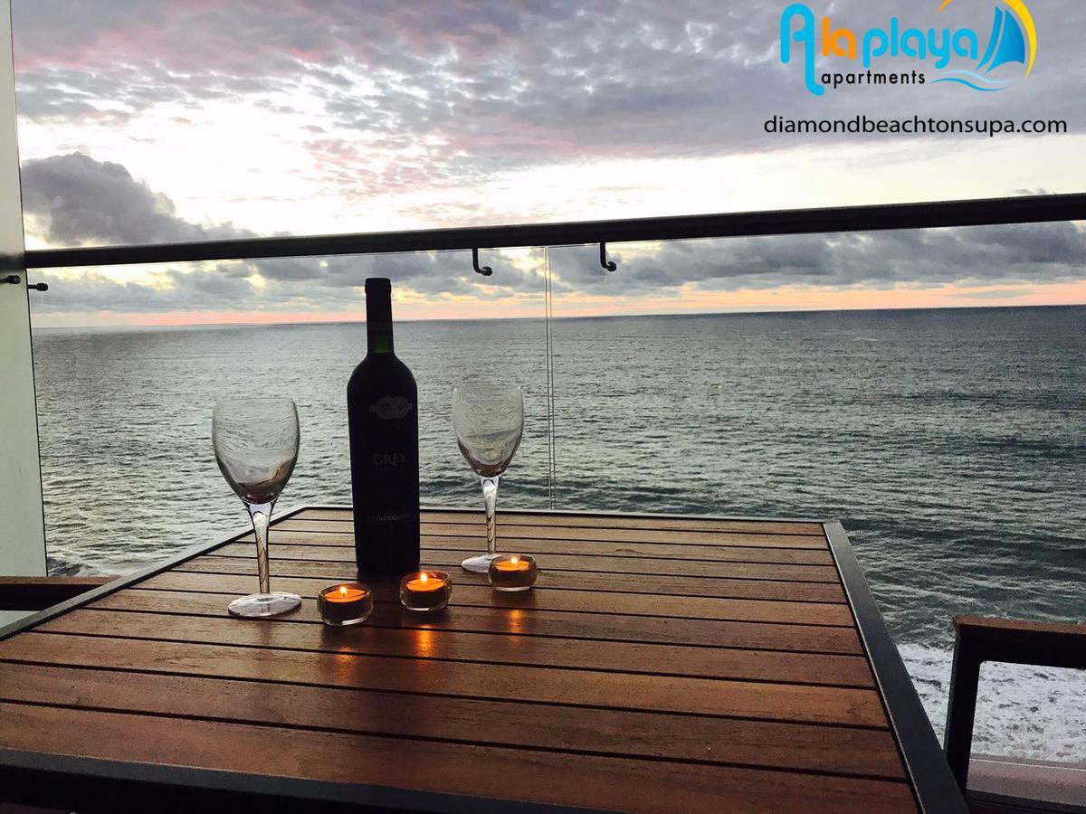 Resort Playa Azul Departamentos Frente Al Mar Тонсупа Екстериор снимка
