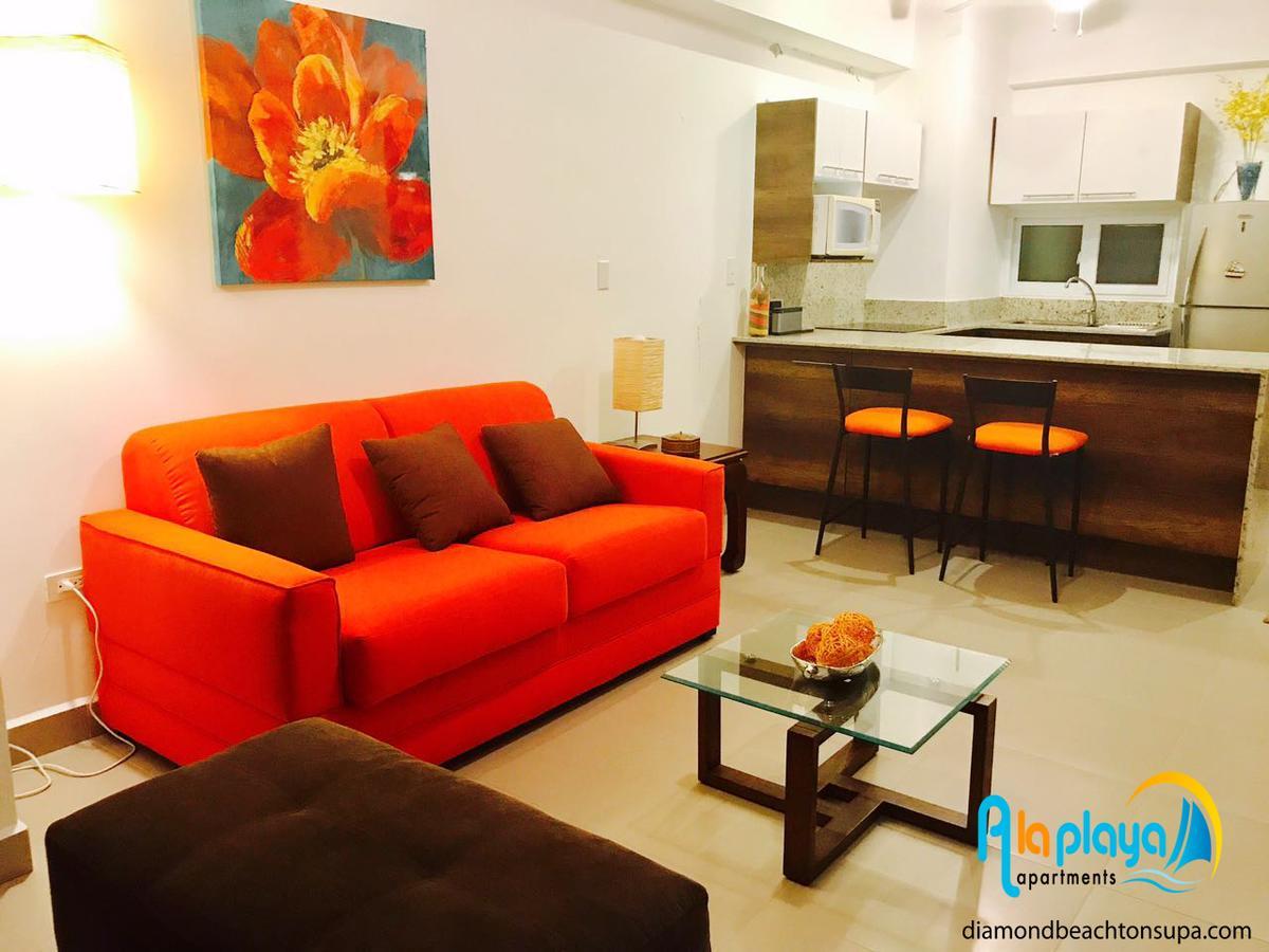 Resort Playa Azul Departamentos Frente Al Mar Тонсупа Екстериор снимка